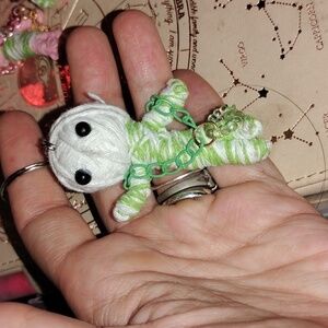 Green and White Spooky Yarn Doll Keychain